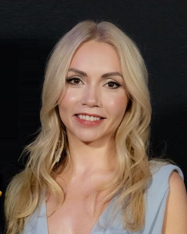 Olya Mikhaylova — actress in TRANS-FICTION